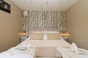 بيت ريفى Pheasant Lodge At Chapel Lodges