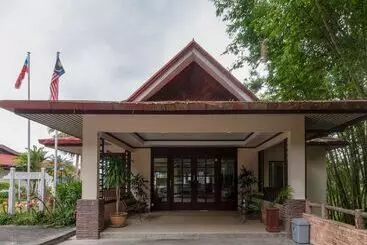 Hotel Zen Garden Resort