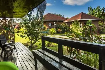 Huoneistohotelli Marae Premium Cabins