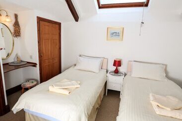 بيت ريفى The Granary