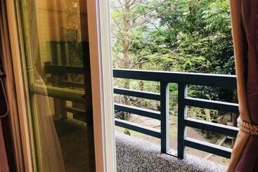 Bed and Breakfast Corner Love Homestay