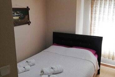 پانسیون Mermaid Boutique