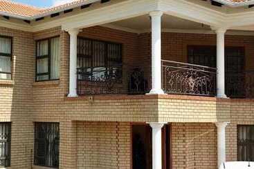 住宿加早餐  Kwa Mosele Bnb