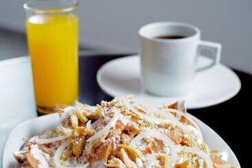 فندق Peninsula Frontera