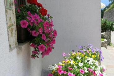 Digonera Historic Hotel B&b