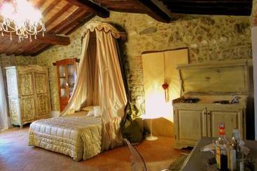 בית מלון כפרי Guest House Il Borgo Di Sempronio