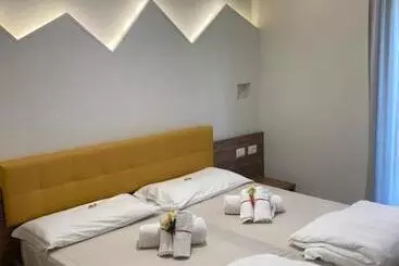 Отель & Residence Montana