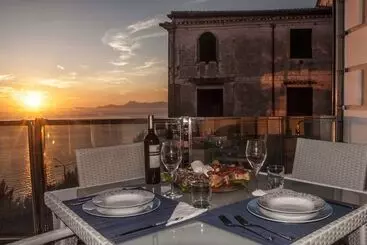 آپارتمان Residenza D'epoca Tamara