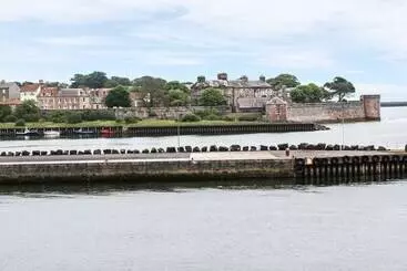 コテージ 6 Mill Wharf