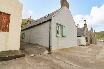 Сельский дом 49 Crovie Village