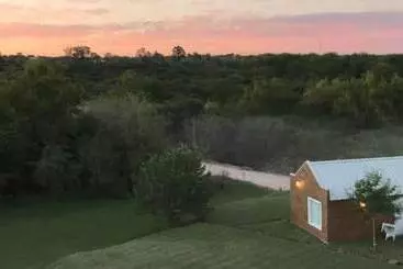 Mökkimajoitus El Descanso