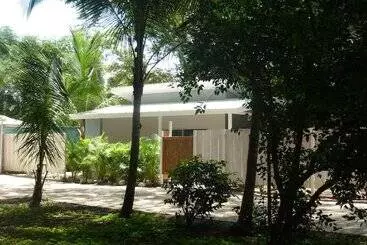 Mökkimajoitus El Pasito