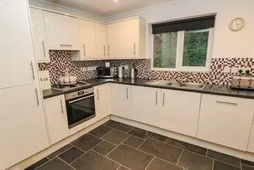 Mökkimajoitus Goldfinch