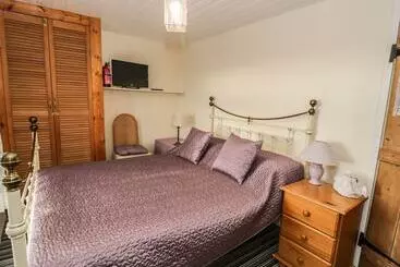 Mökkimajoitus Merlin