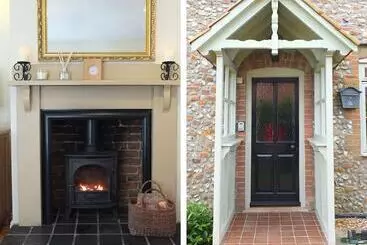 Beaconsfield Cottage