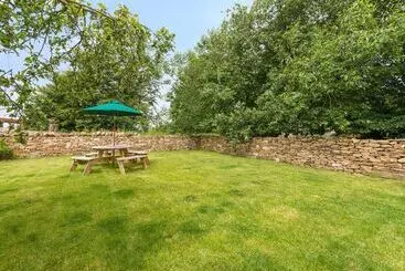 The Dale Cottage