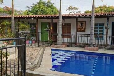 Villa Del Sol Hotel & Restaurante