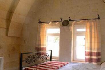 Ali S Guest House   Hostel