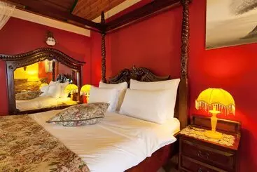 Huoneistohotelli Out Of Africa Resort