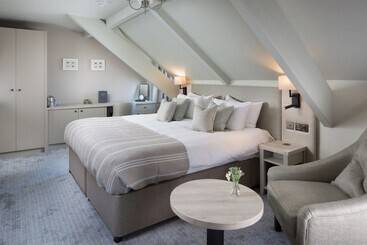 簡易ホテル Aysgarth Falls