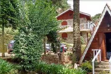 Hotel Excalibur Chales