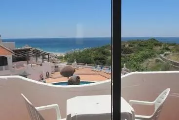 Huoneistohotelli Salema Praia Club