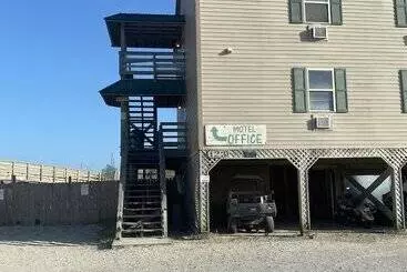 Seaview Pier And Motel