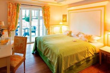 Pensão Landhotel Restaurant Zur Krone