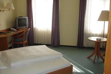 Pensão Alvi Gästehaus