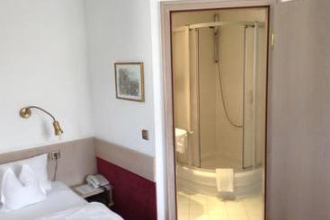 Hotel Blume Nichtraucher