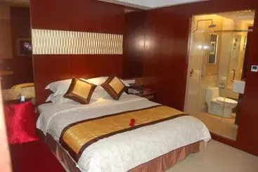 Tai'an Lijing Plaza Hotel