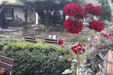 Pensão Landgasthof Zum Kirchenwirt