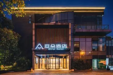 Atour Hotel Suzhou Jinji Lake Ligongdi