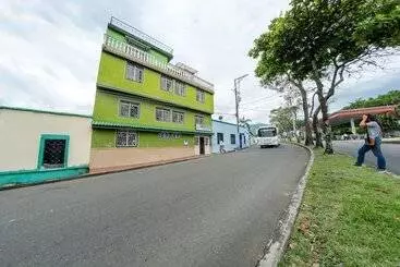 ホテル Ayenda Danilo