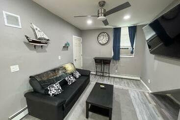 شقق خاصة سياحية Apartment Near Airport