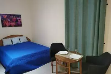 آپارتمان‌های توریست‌ها Royal Studio