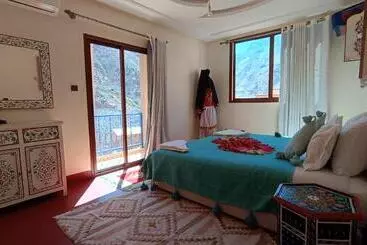 ペンション Riad Otos Views