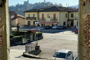 דירות לתיירים Tuscany House