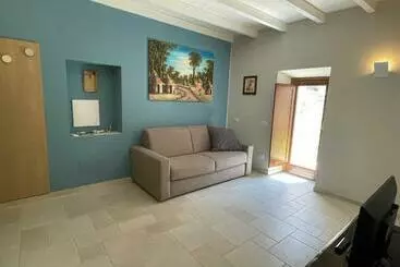 ツーリストアパートメント Il Ginepro