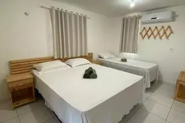 Pensione Atins Suites