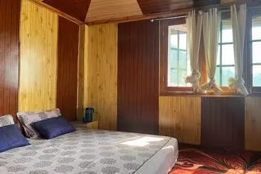 ペンション Valley View Homestay Manyashi Village