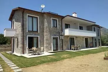 Turist apartmanları Datça Nın İncisi Karaincir De şirin Bahçeli Ev 1
