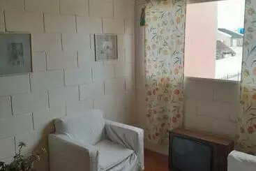 ペンション Parivaar Host