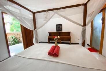 Pensjonat Gili Spoy Spoy