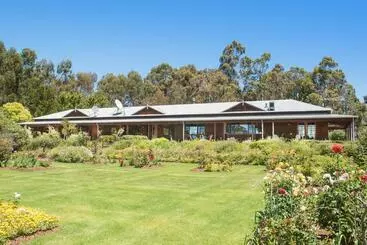 Springwood Homestead B&b