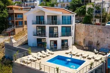 آپارتمان‌های توریست‌ها Villa Utjeha