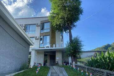 Aparthotel Yelan Color Astro