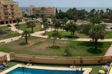 آپارتمان‌های توریست‌ها Apartamento Aguadulce Sur