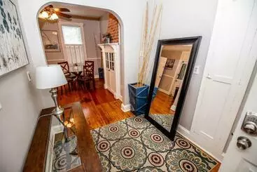Turistihuoneistot Downtown Annapolis King George 1st Floor Hideaway