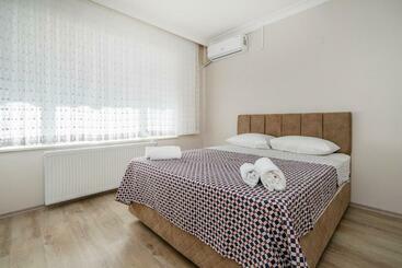 דירות לתיירים Spacious Apartment In The Historical Center Of Bursa